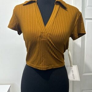 Ribbed V-Neck Mustard Top